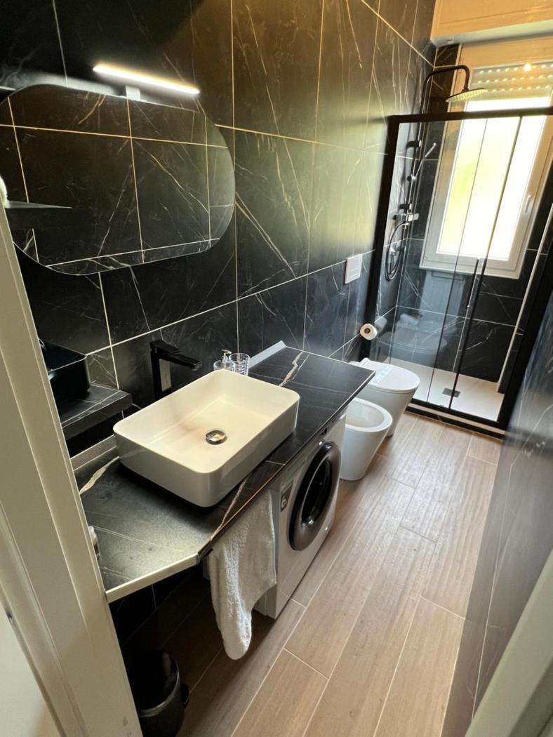 米兰Moderno Ed Elegante Loft Con Balcone公寓 外观 照片
