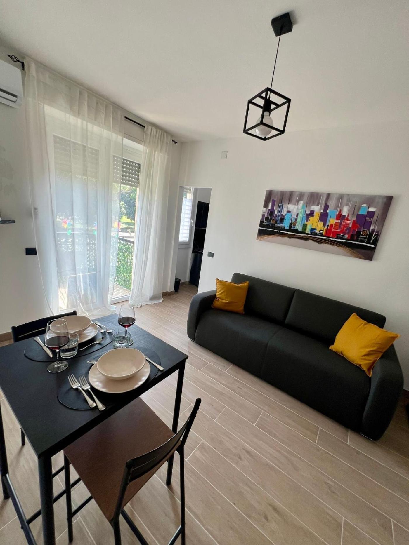 米兰Moderno Ed Elegante Loft Con Balcone公寓 外观 照片