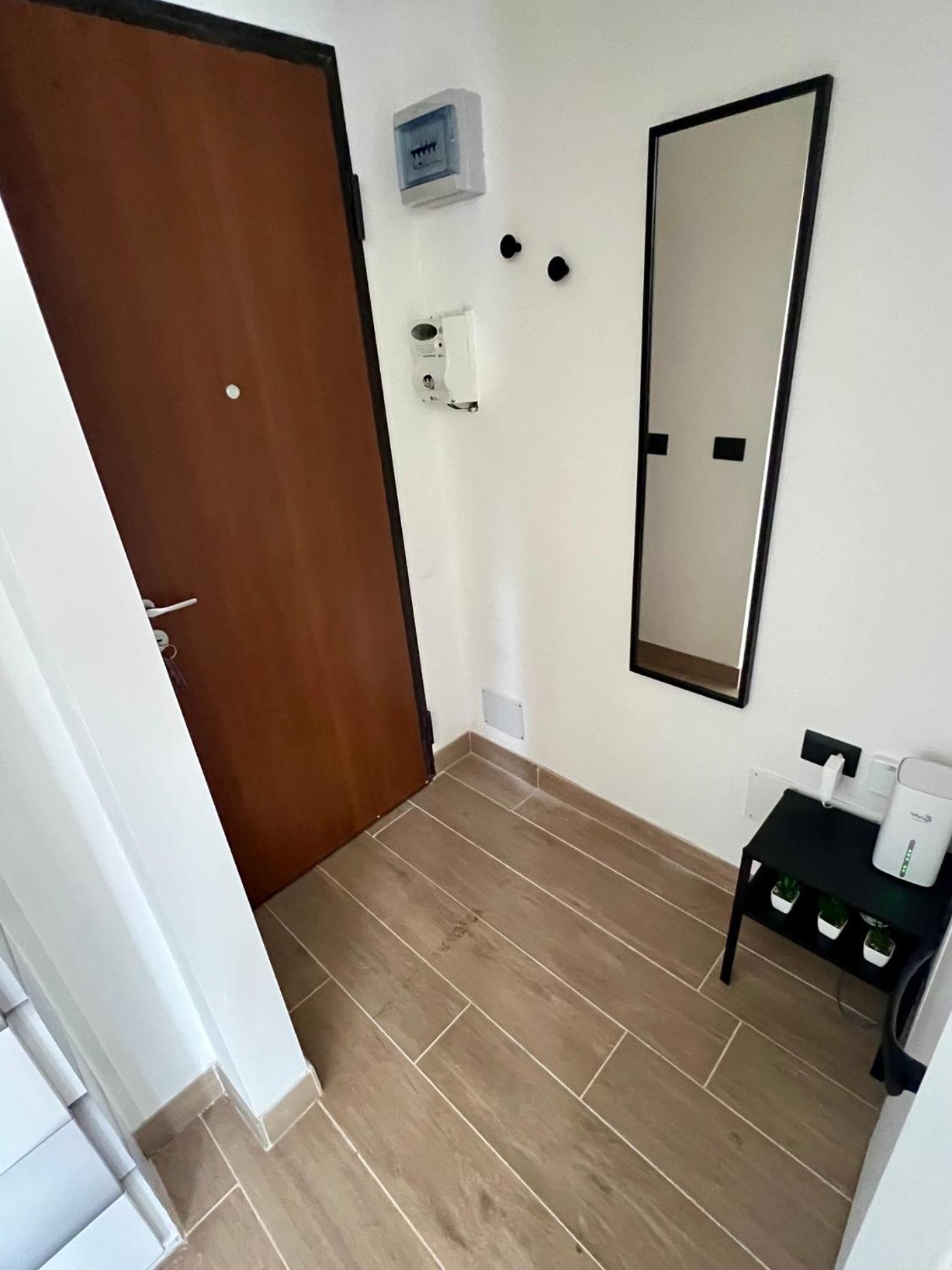 米兰Moderno Ed Elegante Loft Con Balcone公寓 外观 照片